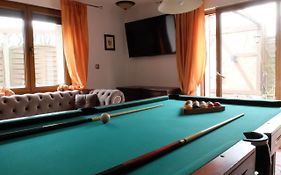 Apartament Bilard Nad Baltykiem